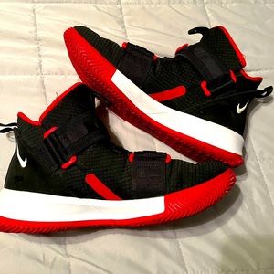 Lebron Soldier 13s - Black & Red